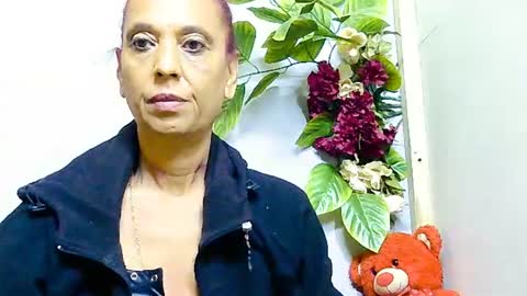 Snapshot of hot_queen58 chatting on 22, 6, 2026 hot queen online show from 22, 6, 2026