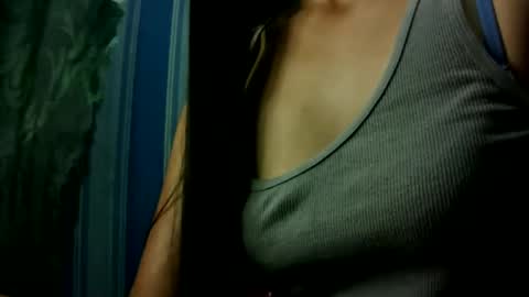 Snapshot of hot_quin11 chatting on 31, 1, 2025 hot_quin11 online show from 31, 1, 2025