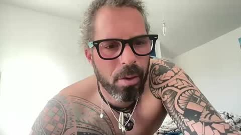 Snapshot of hot_sex83 chatting on 17, 2, 2025 letmedoo2 online show from 17, 2, 2025