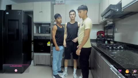 Snapshot of hot_sexmature chatting on 4, 10, 2025 Vanesa Oliver and Andrew online show from 4, 10, 2025