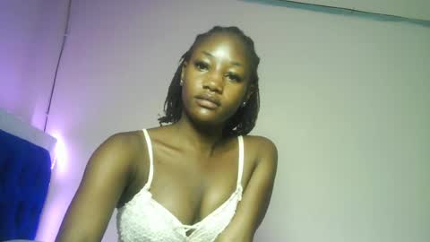 Snapshot of hot_sexxxy_girl chatting on 5, 7, 2026 Milly online show from 5, 7, 2026