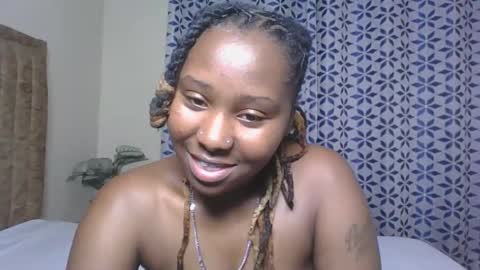 Snapshot of hot_sexy_queen chatting on 21, 4, 2026 Bellah online show from 21, 4, 2026