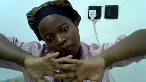 Snapshot of hot_shree chatting on 20, 6, 2026 bleiz online show from 20, 6, 2026