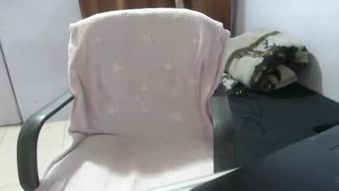 Hot and PowerHOPE U MISS ME online show from 5, 11, 2025