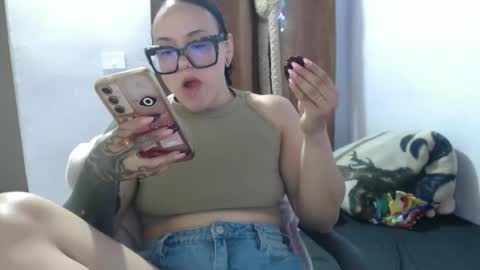 Hot and PowerHOPE U MISS ME online show from 1, 12, 2025