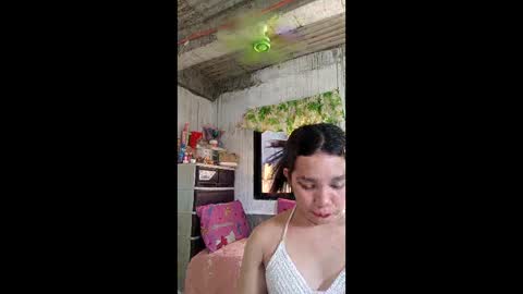 Snapshot of hotarianafox4uxx chatting on 28, 4, 2026 AYA online show from 28, 4, 2026
