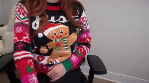 Snapshot of hotasember chatting on 18, 12, 2025 Ember online show from 18, 12, 2025