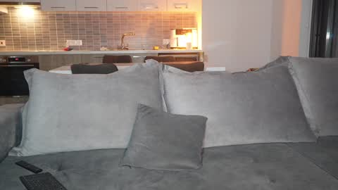 Bella online show from 25, 11, 2025