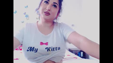 hotboobsmaya online show from 28, 2, 2025