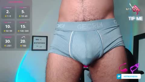 Snapshot of hotboyneon490 chatting on 17, 11, 2025 Alex Neon online show from 17, 11, 2025