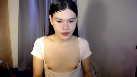 Snapshot of hotbunnyrainx chatting on 6, 1, 2026 rain online show from 6, 1, 2026