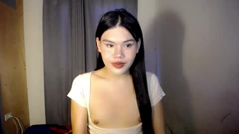 Snapshot of hotbunnyrainx chatting on 17, 1, 2026 rain online show from 17, 1, 2026