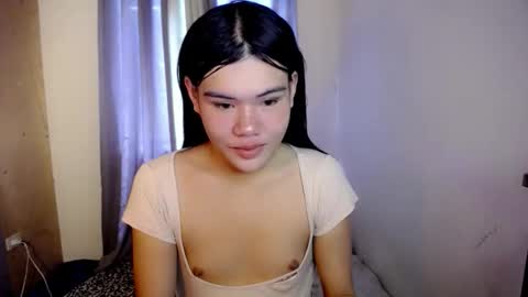 Snapshot of hotbunnyrainx chatting on 14, 3, 2026 rain online show from 14, 3, 2026