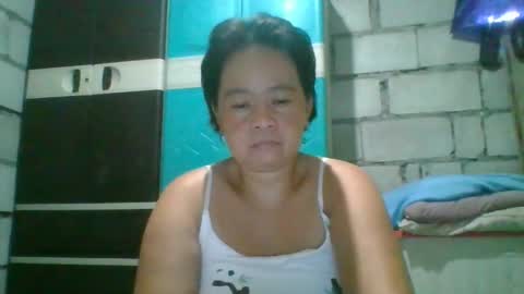 Snapshot of hotchicks4uxx chatting on 16, 12, 2025 hotchicks4uxx online show from 16, 12, 2025