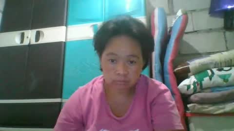 hotchicks4uxx online show from 17, 12, 2025