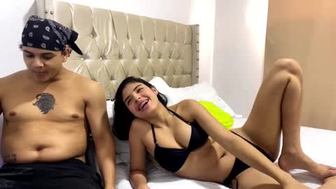 Snapshot of hotcouple1_xx chatting on 29, 9, 2025 hotcouple1_xx online show from 29, 9, 2025