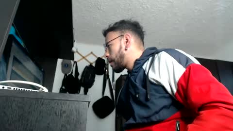 hotdereck33 online show from 19, 2, 2025