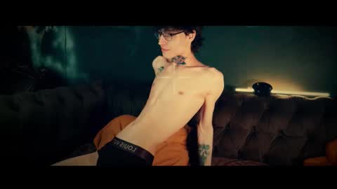 Snapshot of hotdogswaitingaports chatting on 12, 3, 2026 Archi Stewart online show from 12, 3, 2026