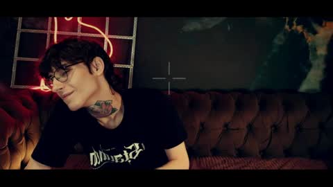 Snapshot of hotdogswaitingaports chatting on 7, 4, 2026 Archi Stewart online show from 7, 4, 2026