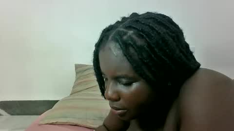 Snapshot of hotebbbyy chatting on 25, 9, 2025 EBBY online show from 25, 9, 2025