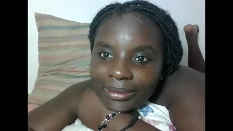 Snapshot of hotebbbyy chatting on 28, 9, 2025 EBBY online show from 28, 9, 2025