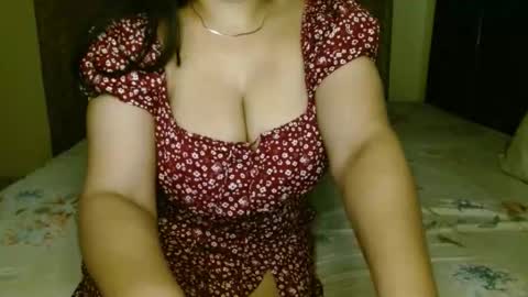 Snapshot of hoteliza6 chatting on 23, 3, 2026 Eliza i dont show face in any show online show from 23, 3, 2026