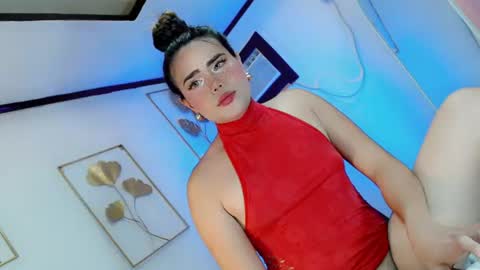 Snapshot of hotesttransintown chatting on 1, 7, 2026 JANNA online show from 1, 7, 2026