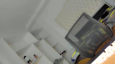 Angel online show from 17, 2, 2025