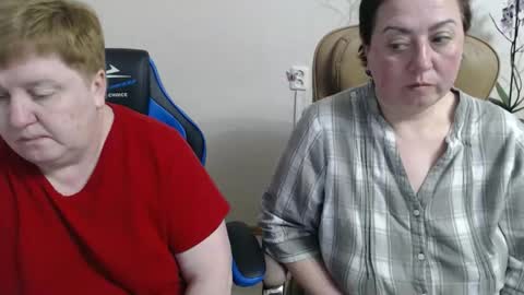 Snapshot of hotfiremommy chatting on 21, 4, 2026 LimonkaFire online show from 21, 4, 2026