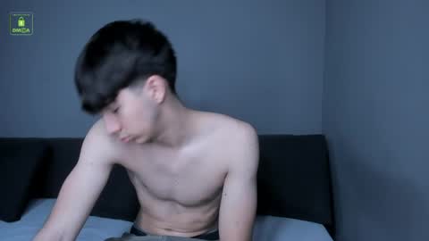 Snapshot of hotflirtyfella chatting on 29, 3, 2026 QUENTIN online show from 29, 3, 2026