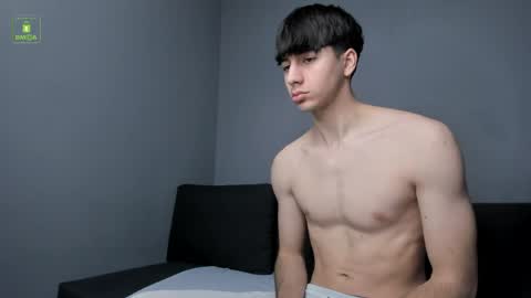 Snapshot of hotflirtyfella chatting on 2, 4, 2026 QUENTIN online show from 2, 4, 2026