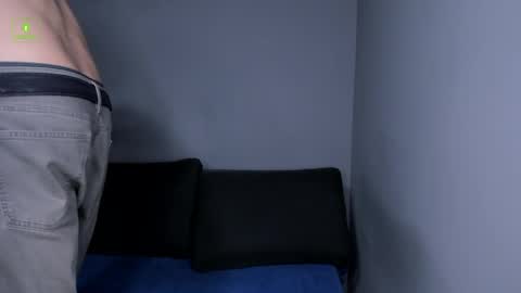 Snapshot of hotflirtyfella chatting on 24, 4, 2026 QUENTIN online show from 24, 4, 2026