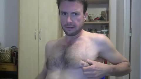 Le jardinier sexy online show from 7, 4, 2026