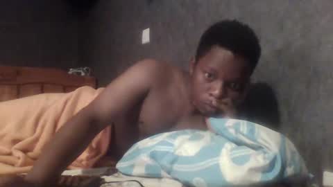 Snapshot of hotguyy001 chatting on 22, 2, 2025 hotguyy001 online show from 22, 2, 2025