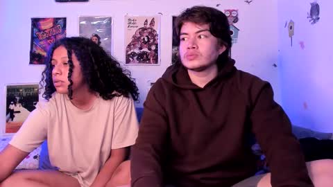 Sam and Nico online show from 5, 3, 2026