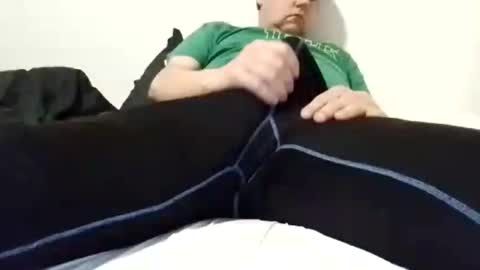 hotjeman1993 online show from 5, 3, 2025