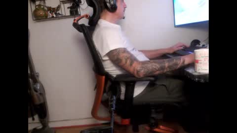 hotkinkytat online show from 2, 3, 2025