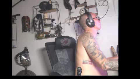 hotkinkytat online show from 11, 4, 2026