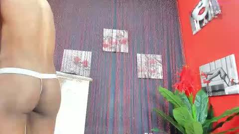 Hotkoljei online show from 26, 11, 2025