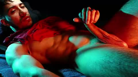 Snapshot of hotlatinking chatting on 7, 5, 2026 Hotlatinking online show from 7, 5, 2026