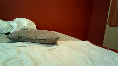 Makenzie online show from 12, 2, 2025