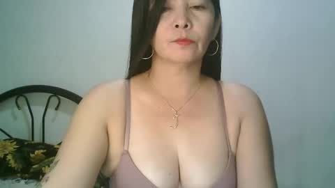 hotmamajen4u online show from 12, 1, 2026