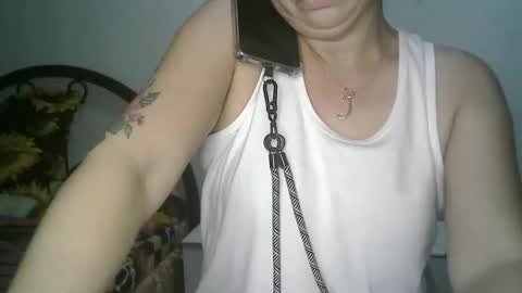 hotmamajen4u online show from 17, 5, 2026