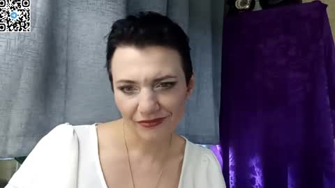 Snapshot of hotmamaqueen234 chatting on 19, 4, 2026 hotmamaqueen234 online show from 19, 4, 2026