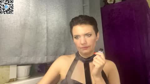 Snapshot of hotmamaqueen234 chatting on 30, 5, 2026 hotmamaqueen234 online show from 30, 5, 2026