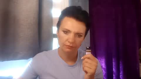 Snapshot of hotmamaqueen234 chatting on 7, 8, 2026 hotmamaqueen234 online show from 7, 8, 2026