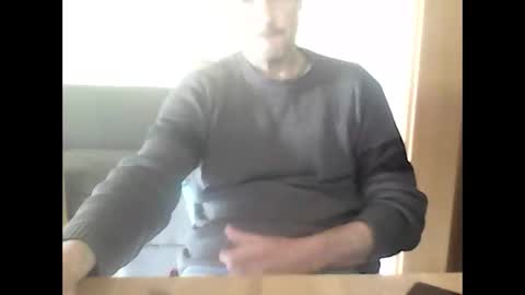 Snapshot of hotmann5555 chatting on 3, 5, 2026 hotmann5555 online show from 3, 5, 2026