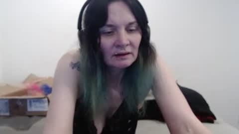 hotmodel1984 online show from 27, 3, 2026