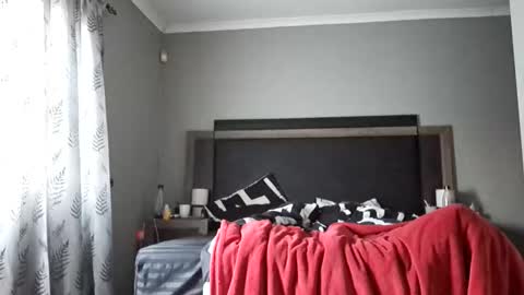 hotmrandmrscouple online show from 23, 12, 2025