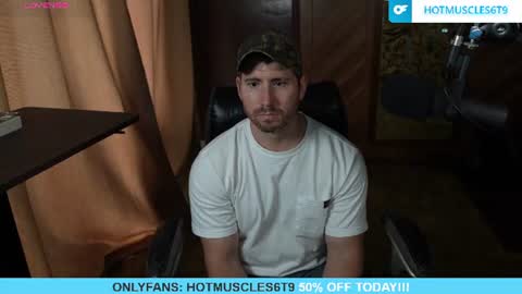Snapshot of hotmuscles6t9 chatting on 15, 7, 2026 hotmuscles6t9 online show from 15, 7, 2026